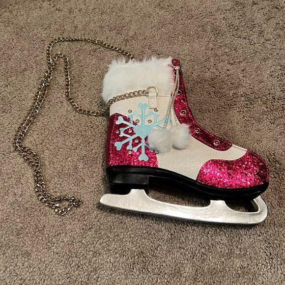 NWT Betsey Johnson Ice Skate Cross Body Purse - Picture 1 of 9